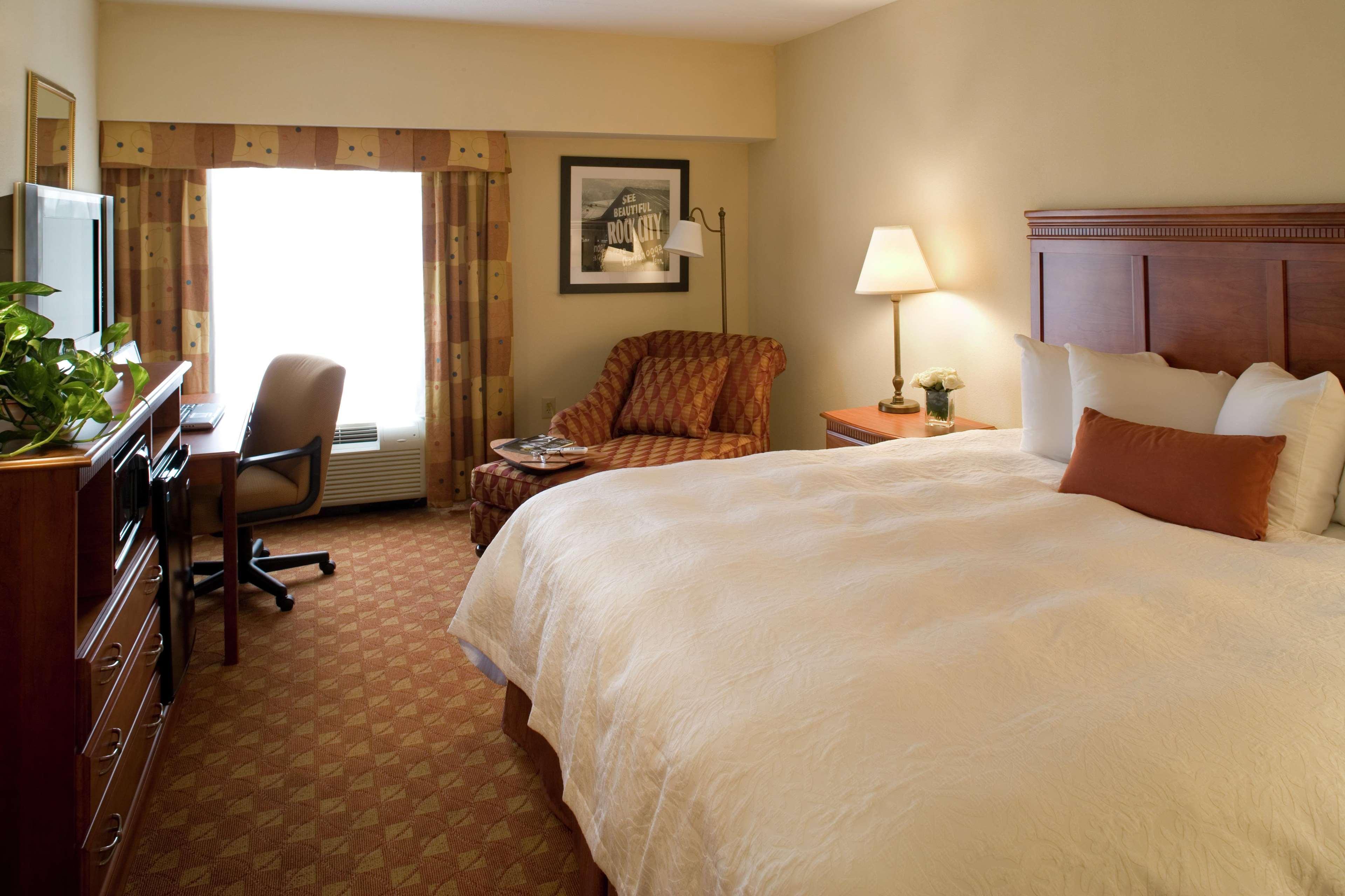 Hampton Inn & Suites Knoxville-Downtown Bagian luar foto