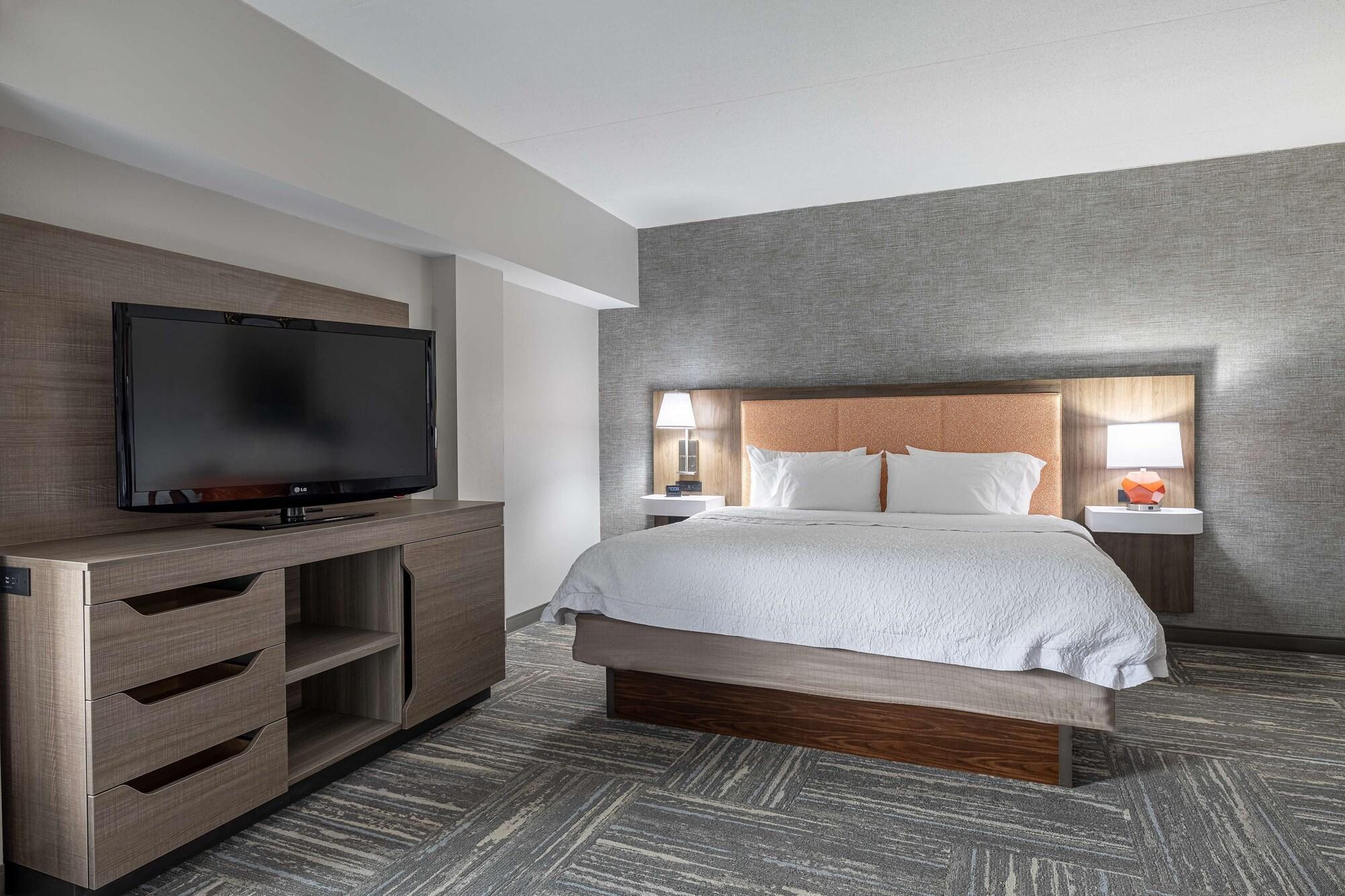 Hampton Inn & Suites Knoxville-Downtown Bagian luar foto