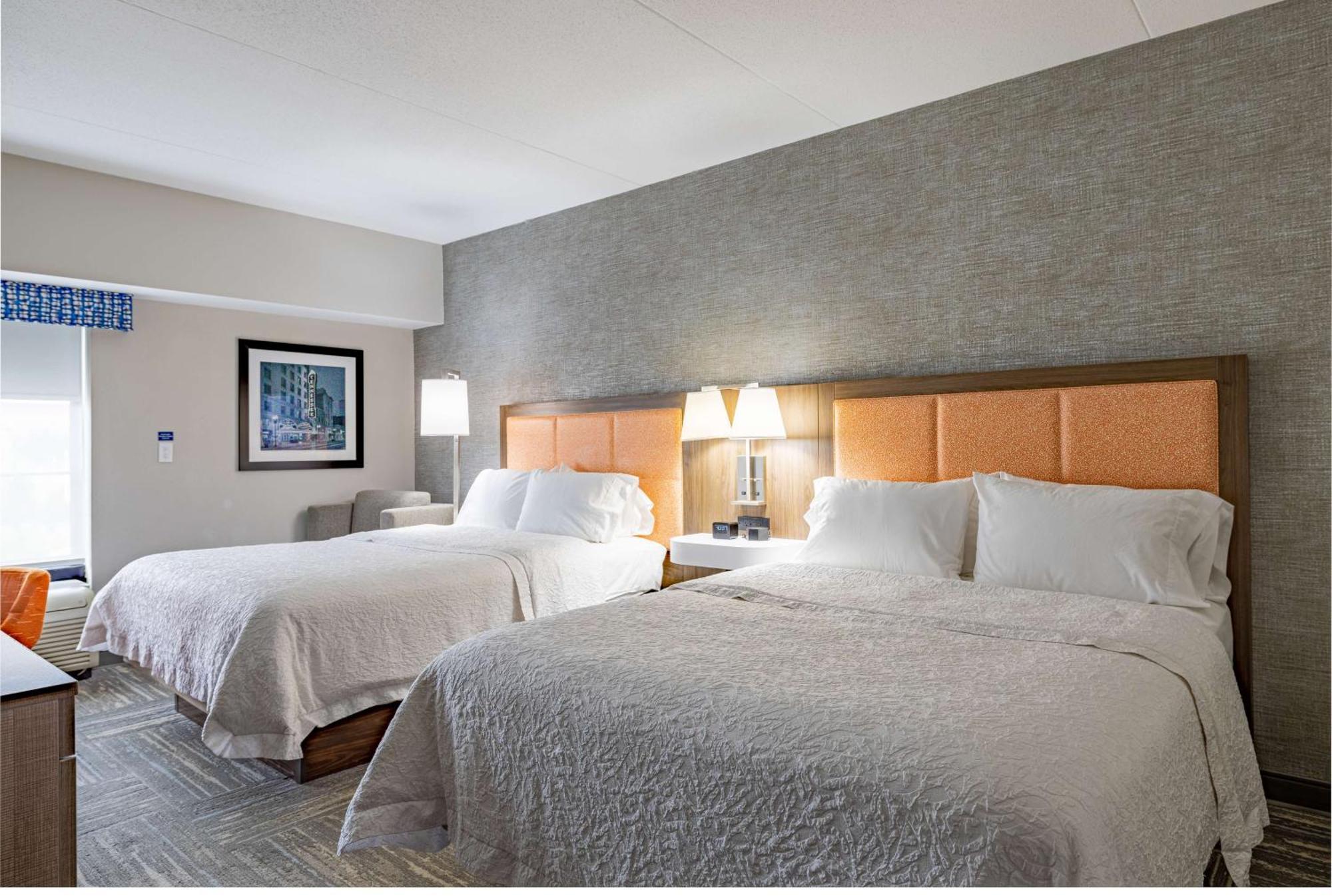 Hampton Inn & Suites Knoxville-Downtown Bagian luar foto