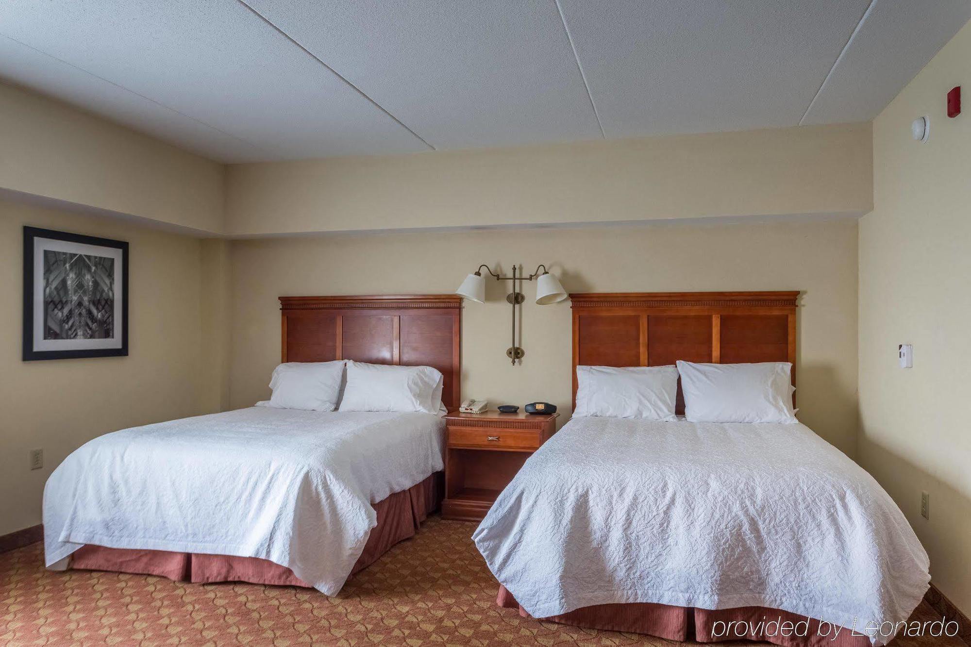 Hampton Inn & Suites Knoxville-Downtown Bagian luar foto