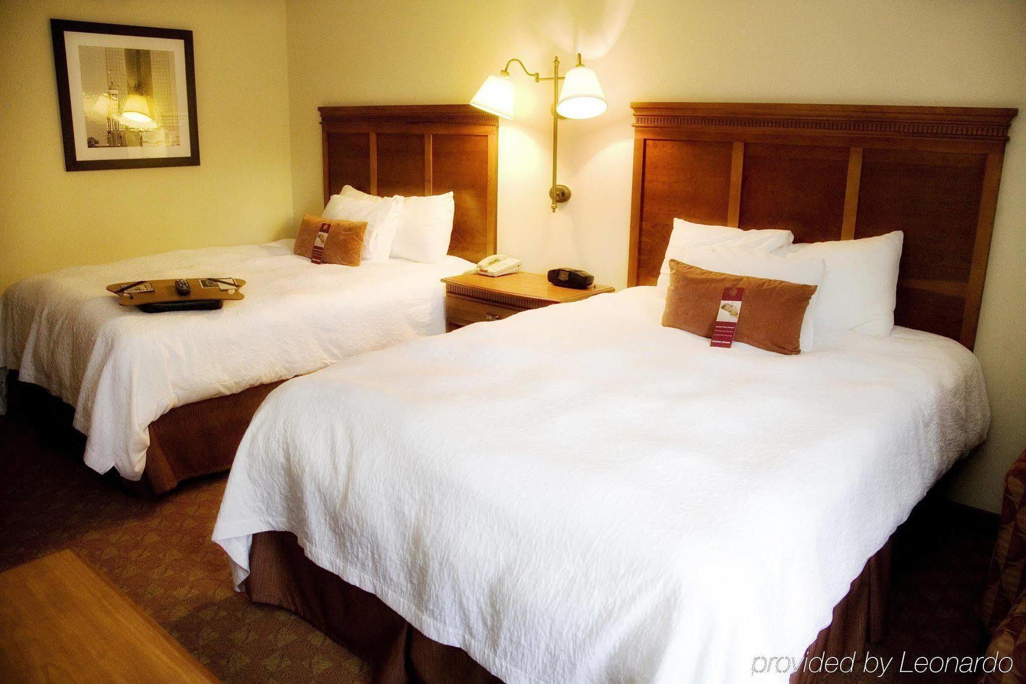 Hampton Inn & Suites Knoxville-Downtown Bagian luar foto