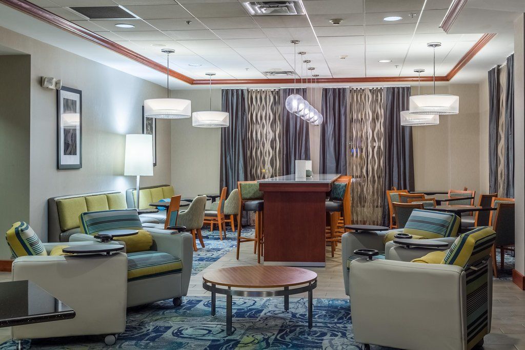 Hampton Inn & Suites Knoxville-Downtown Bagian luar foto